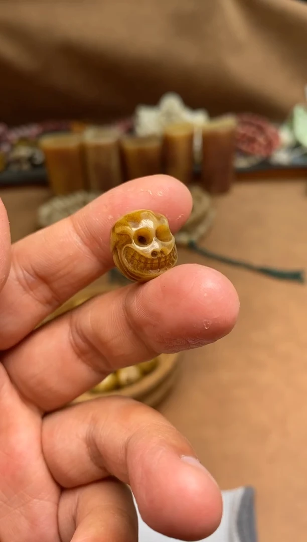 其他牛骨P1104-高密尸驼林-有棕裂