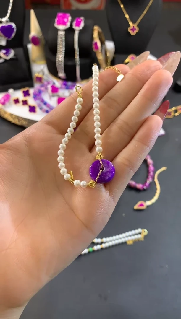 【闪购商品】苏纪石（舒俱来）.18K金镶嵌舒俱来手链