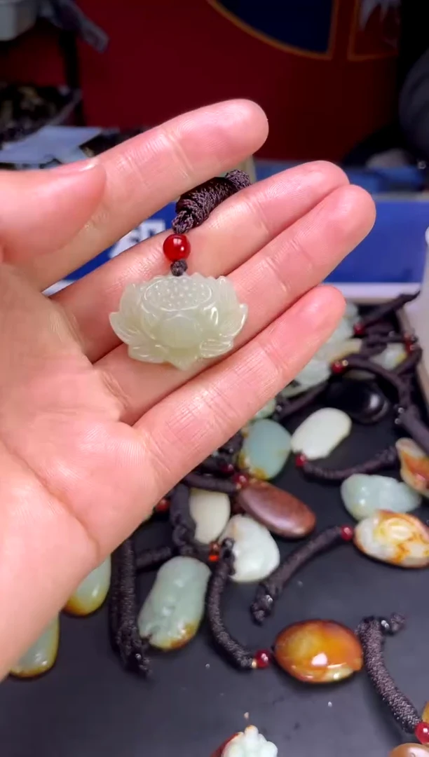 【闪购商品】和田玉颈饰未镶嵌3