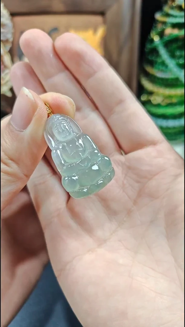 颈饰18K金镶嵌翡翠翡翠颈饰18K金镶嵌