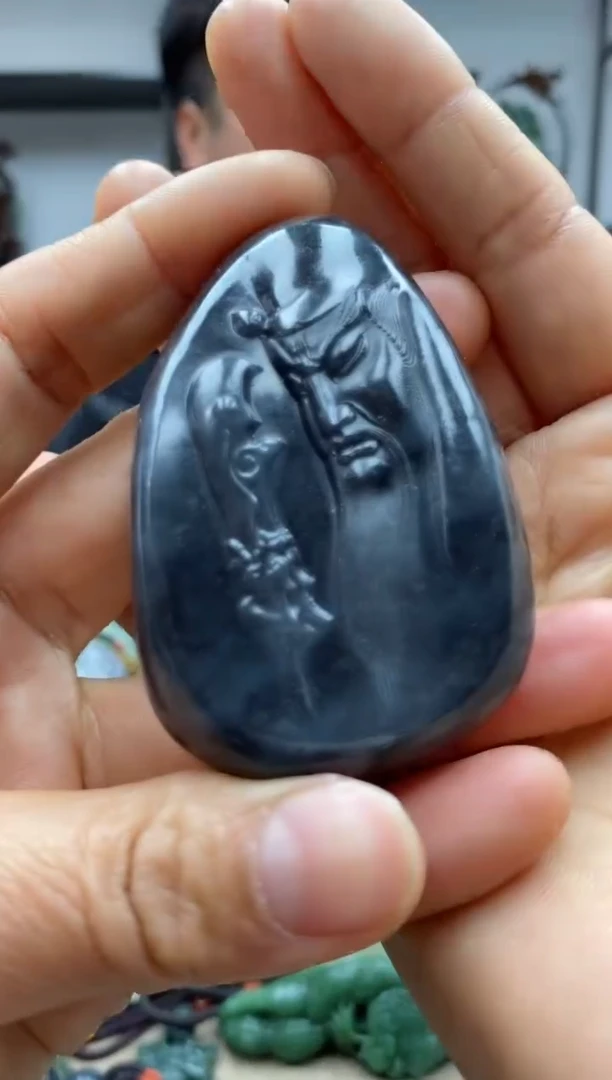 【闪购商品】和田玉把件未镶嵌有裂