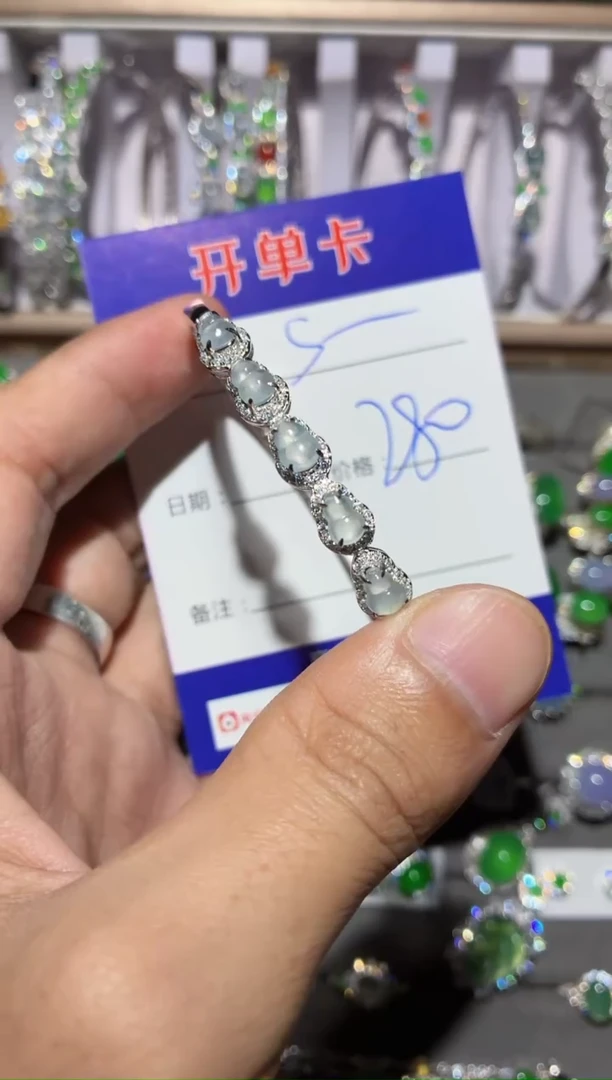 颈饰银S925镶嵌翡翠s****wsnow_now
