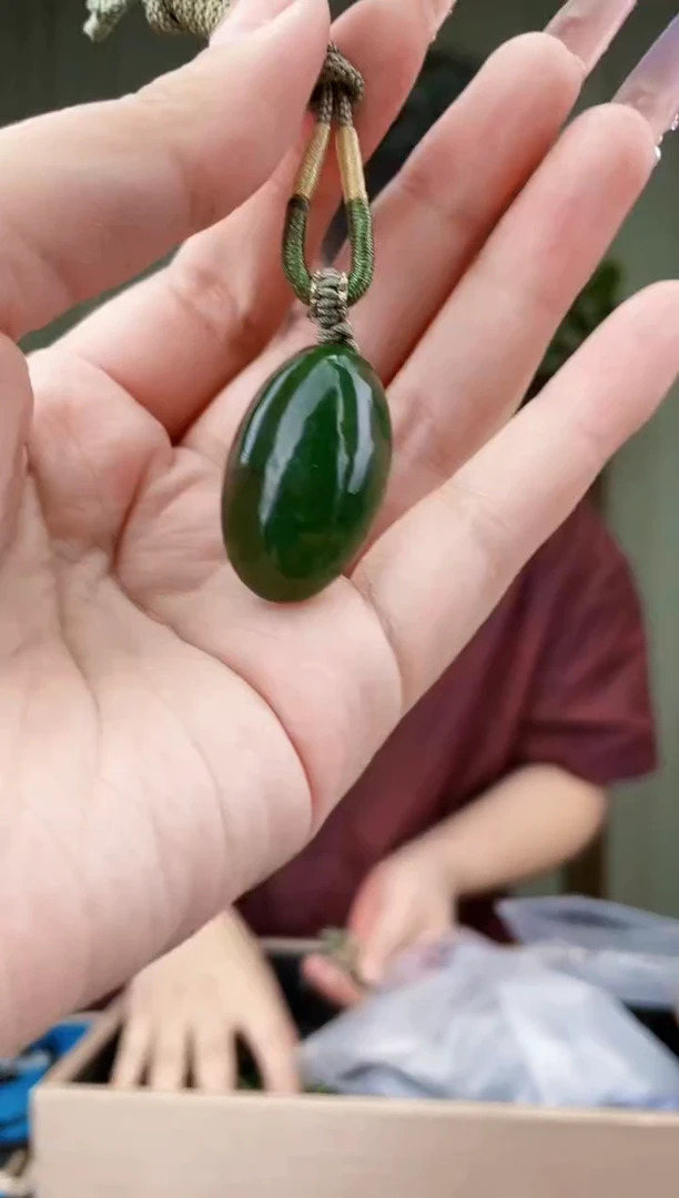 未镶嵌和田玉挂件拍一发一，多样性发货！