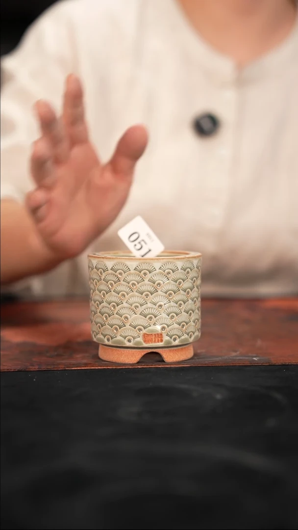 乌卅5-11-051默认微瑕口径6