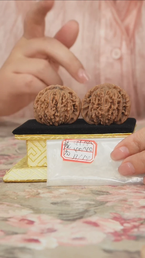 把件文玩核桃一代楼微修