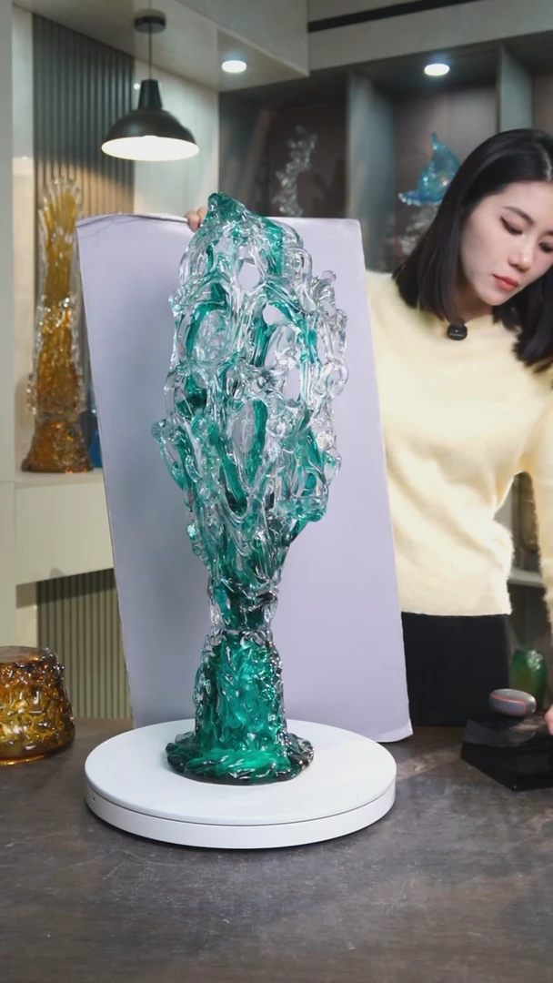 琉璃恩****S湖水绿太湖石