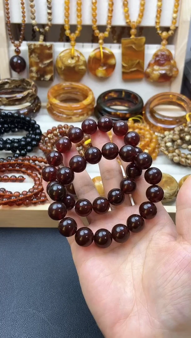 无非金属缅血卡12的单圈微瑕多样性发