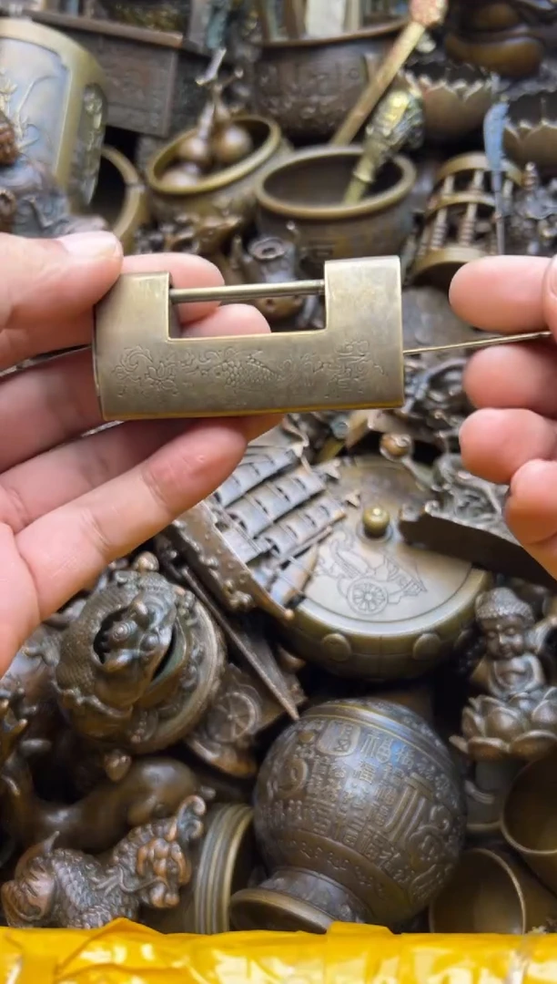 精美铜器，点击下单