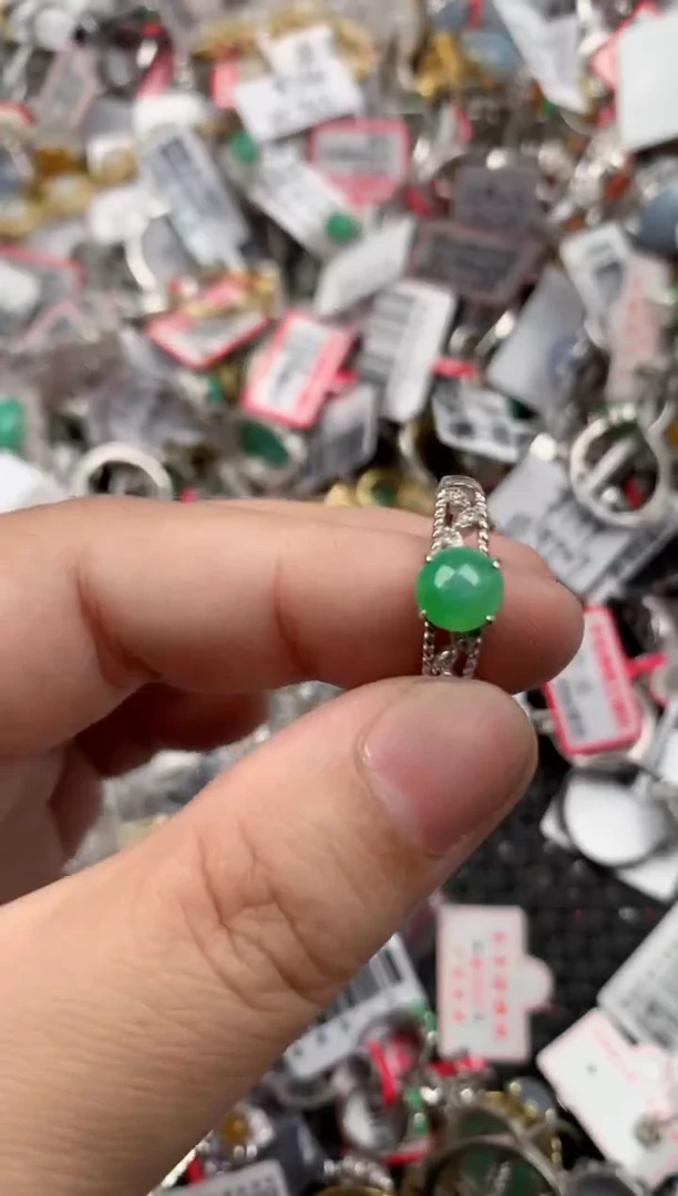 银S925镶嵌戒指翡翠333    7