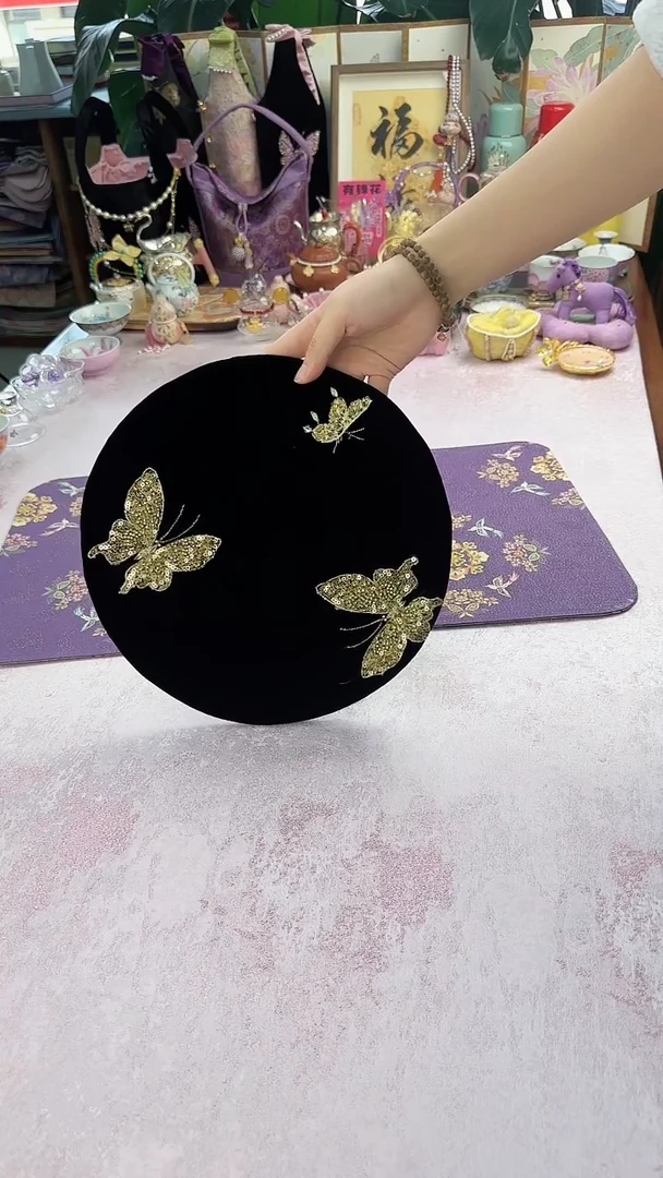 148 钉珠蝴蝶茶席