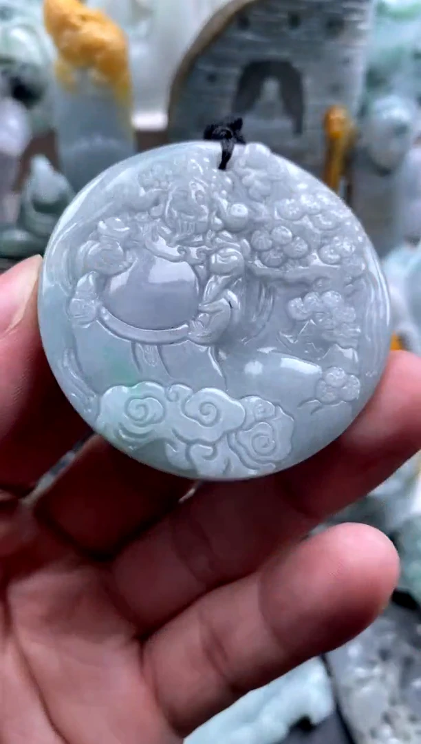 吊坠(不含链)未镶嵌翡翠1