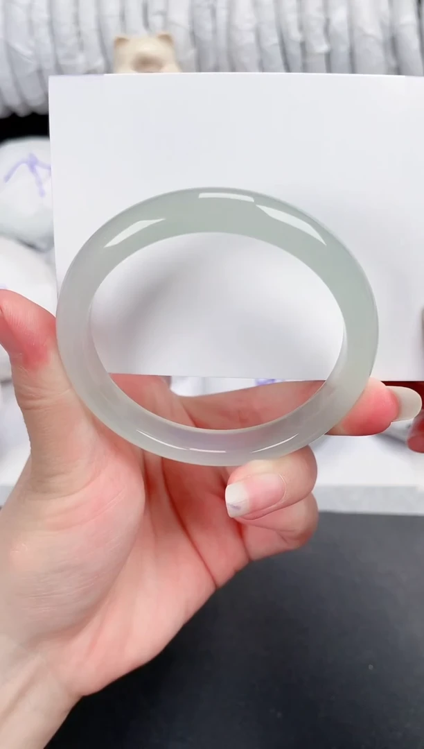 石英质玉手镯未镶嵌65-58.2