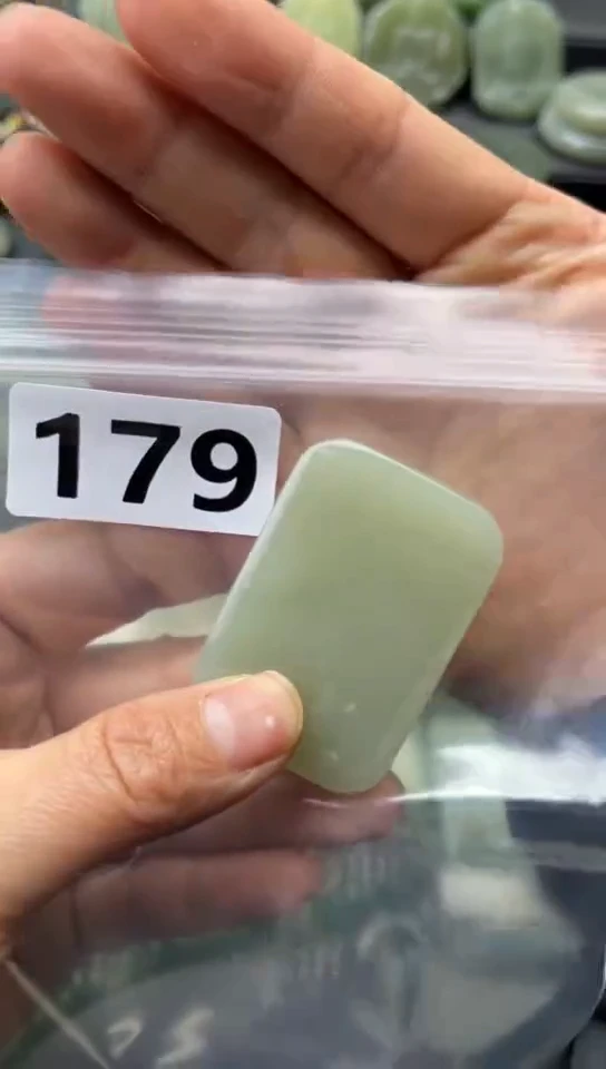 未镶嵌和田玉珠宝半成品牌子