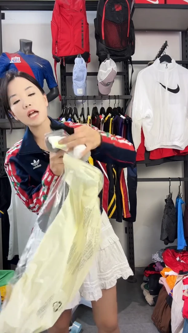 655   编码 瑕疵款直播间过款为准 尺码 袜子小海