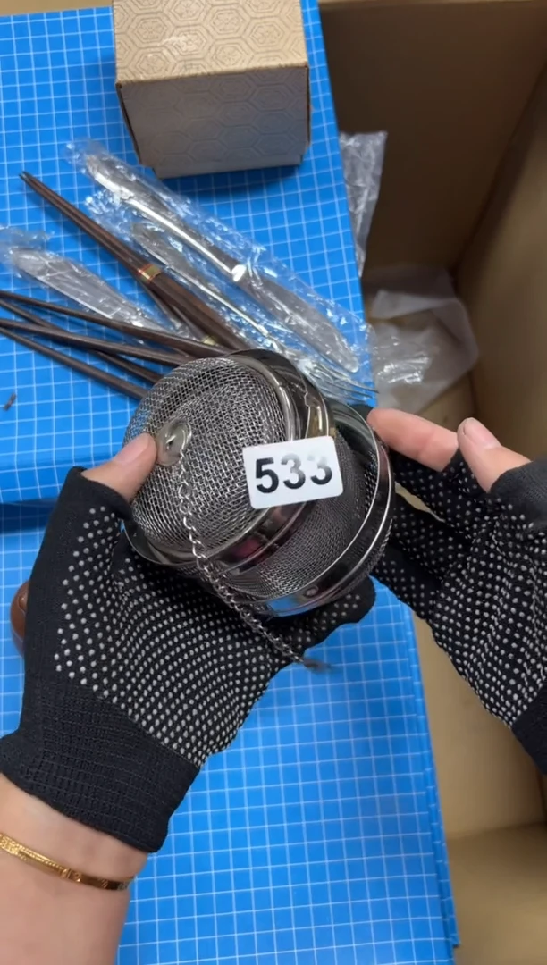 瓷片L****笙533中古商品谨慎参拍
