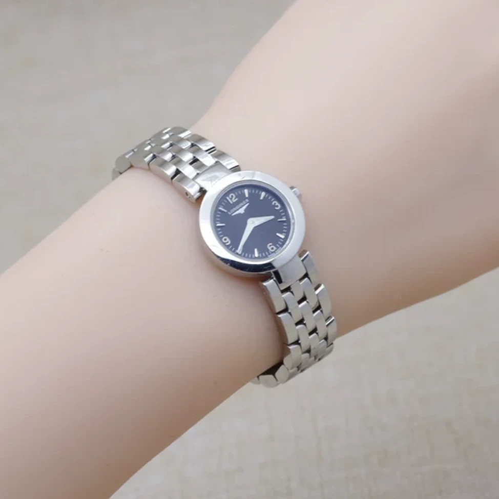 99新 Longines/浪琴 仁智/黛绰维纳女款L5.174.4/石英黑盘单表