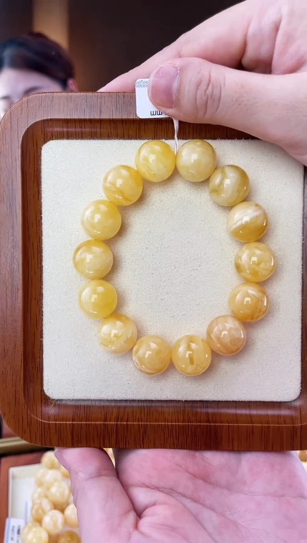 裸石蜜蜡未镶嵌手串