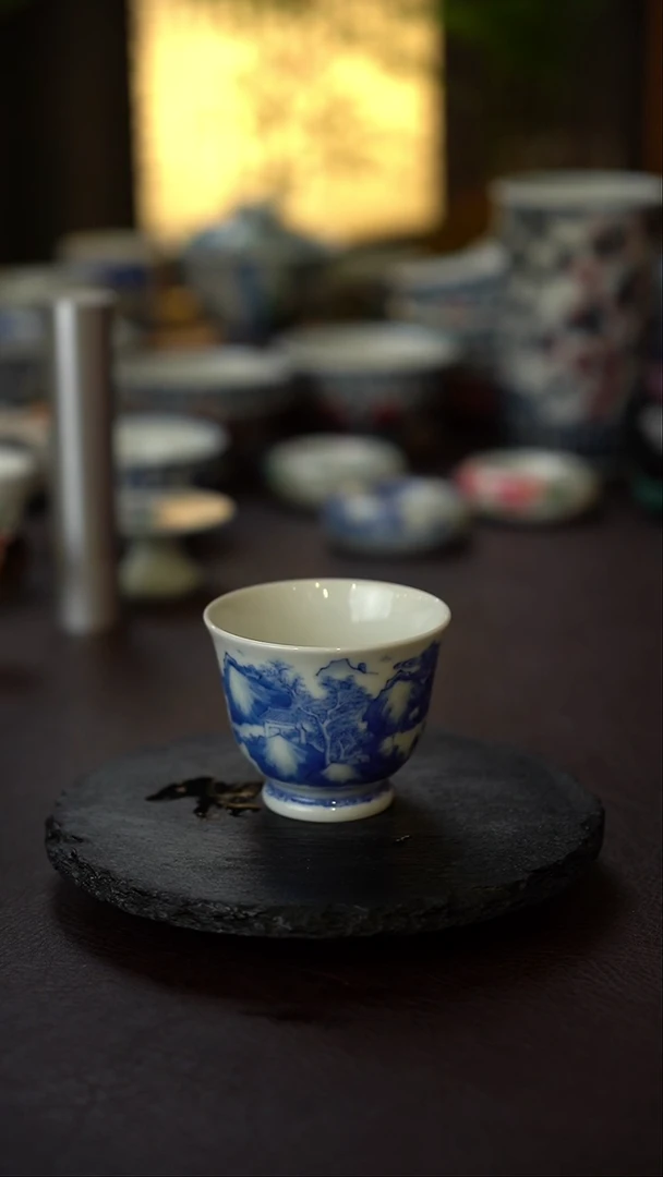 景德镇全手工手绘仿古康熙青花山水主人杯02号