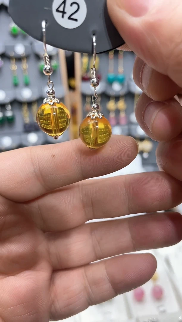 【闪购商品】水晶耳饰银S925镶嵌时尚耳饰111卡14珠子