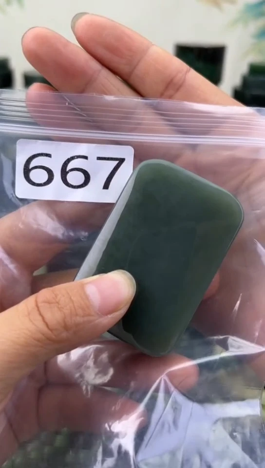 未镶嵌和田玉珠宝半成品牌子