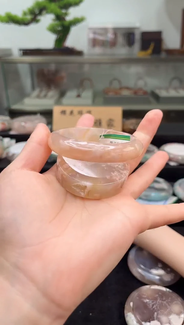 未镶嵌手镯石英质玉55圈口（赠品镯心）617900