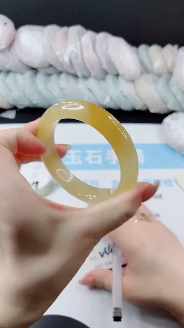 未镶嵌手镯石英质玉多样性发货V169
