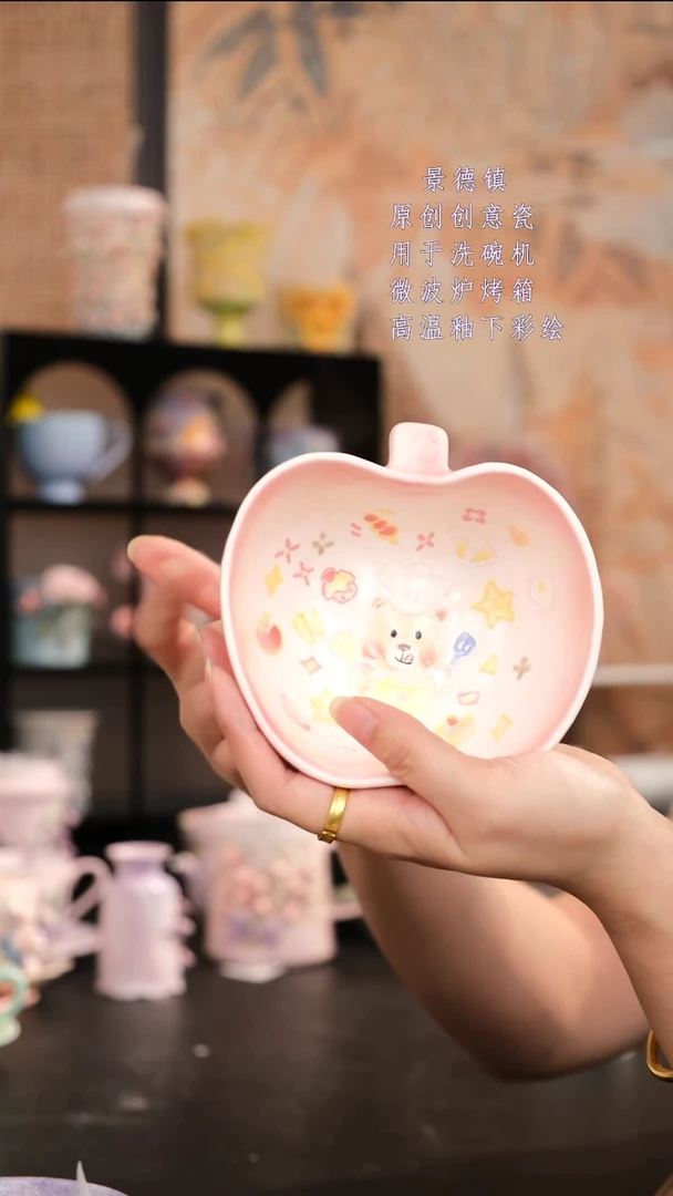 摆件阿瑶铃兰、郁金香、玫瑰都来了