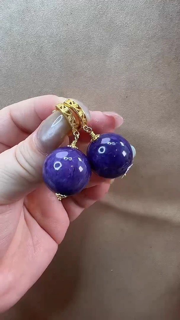 未镶嵌查罗石颈饰耳环