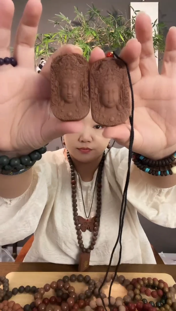 泥塑参茸香方观自在