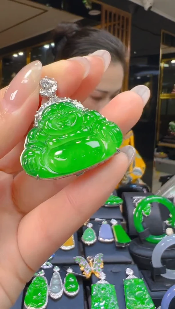 吊坠(赠链)银S925镶嵌翡翠128(多样性发货发其一)