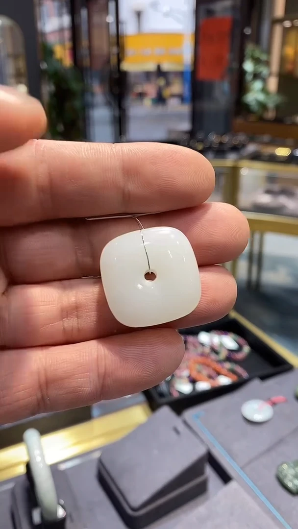 【闪购商品】和田玉颈饰未镶嵌实体清货