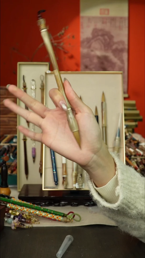 131号闪孤品高货毛笔链接 清水试笔 蘸墨不退