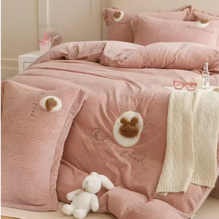 可爱兔兔工艺款雕花绒四件套牛奶绒冬季加厚珊瑚绒被套法莱绒床单