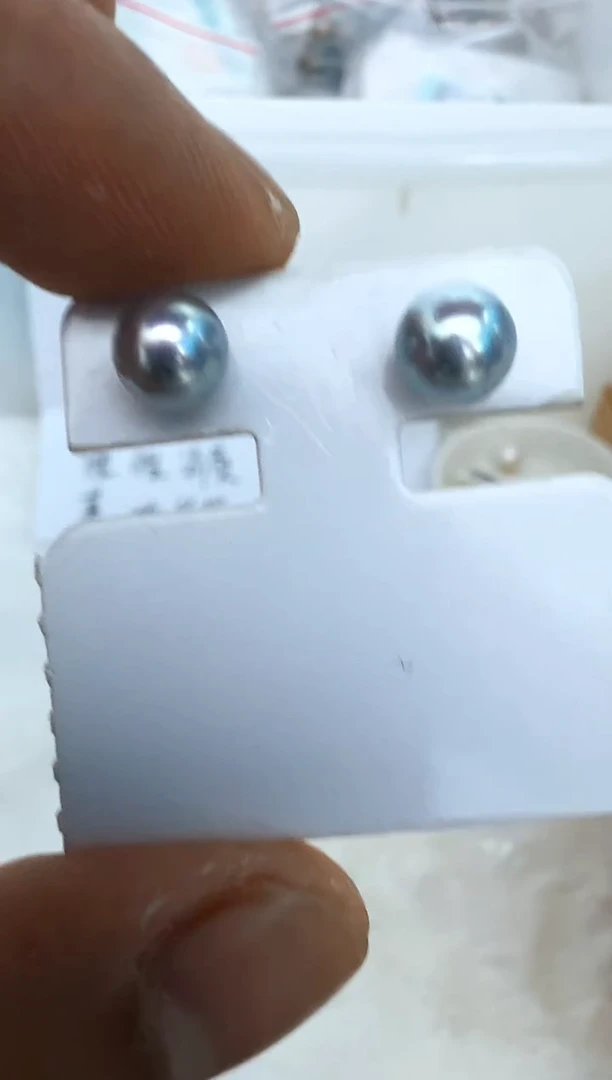 【闪购商品】海水珍珠耳饰18K金镶嵌耳钉