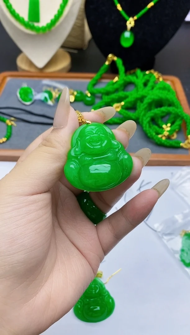 吊坠(不含链)未镶嵌翡翠..