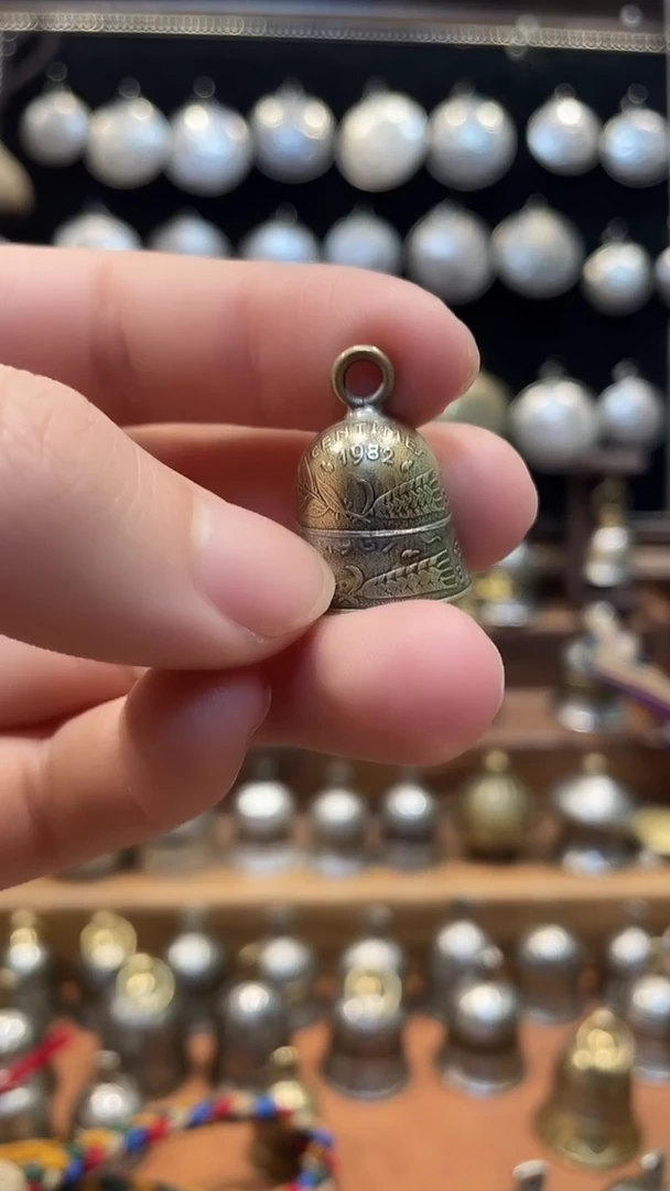 吴*27个法国迷你铃铛每9个组一个套装 共3套