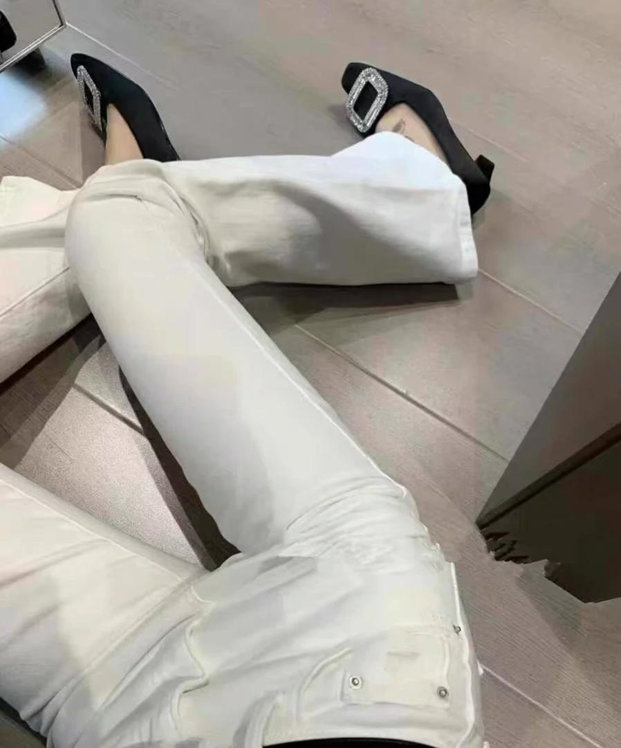 土星刺绣马蹄裤牛仔裤百搭显瘦休闲白色微喇长裤