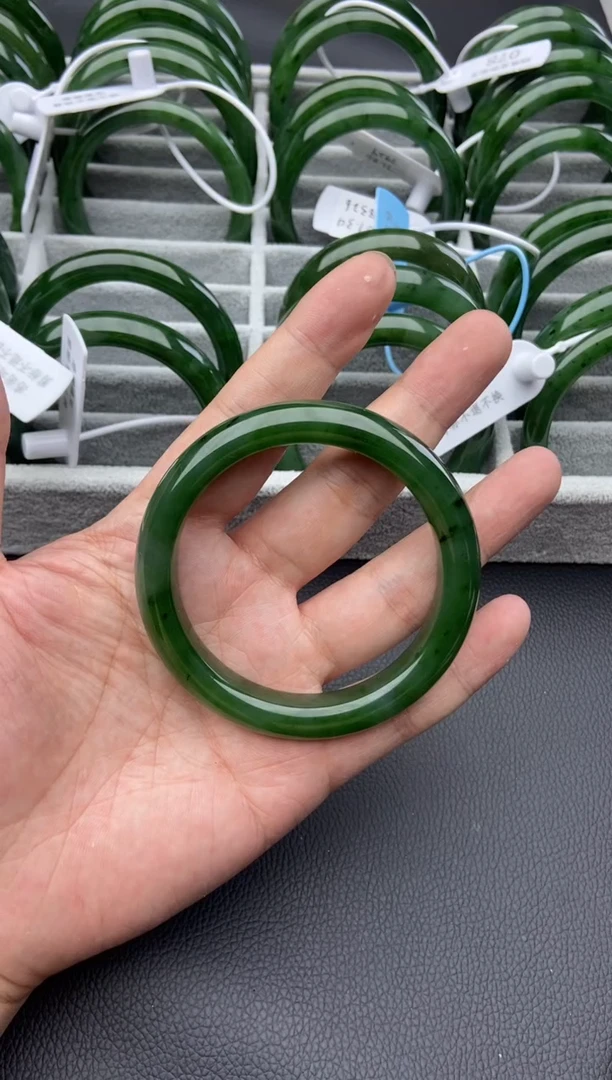 未镶嵌手镯和田玉（碧玉）44-60.6