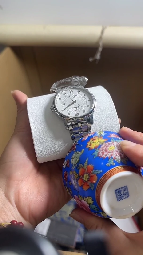 杨*工艺美术艺术品