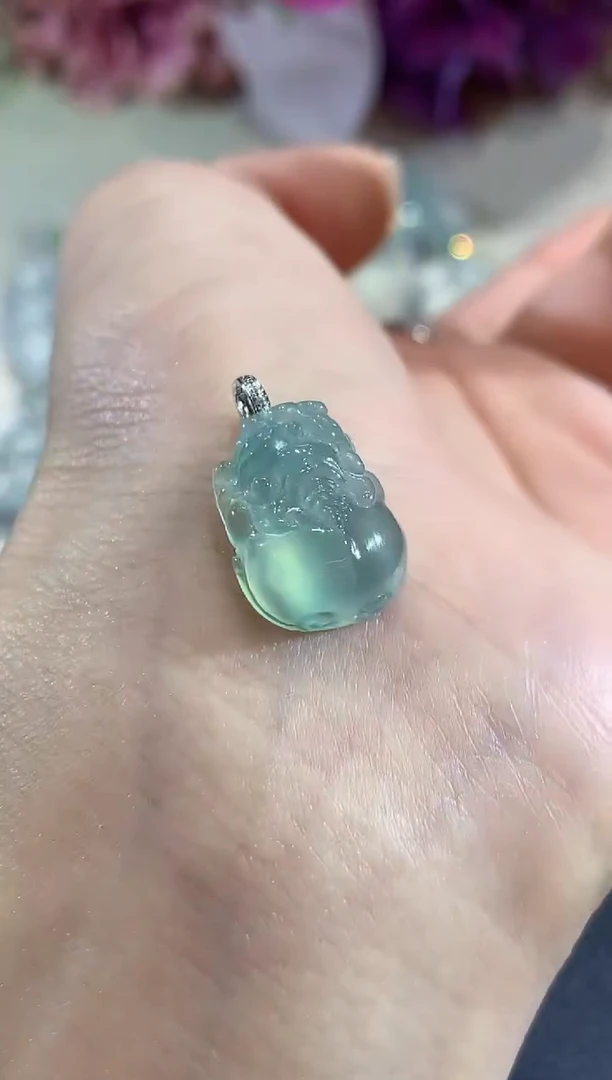 吊坠(不含链)18K金镶嵌翡翠a11