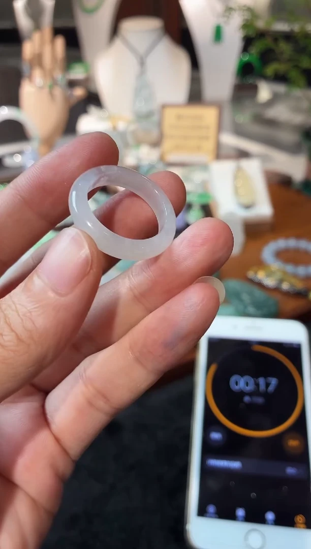 定制翡翠未镶嵌月**花3906毛货不退不换