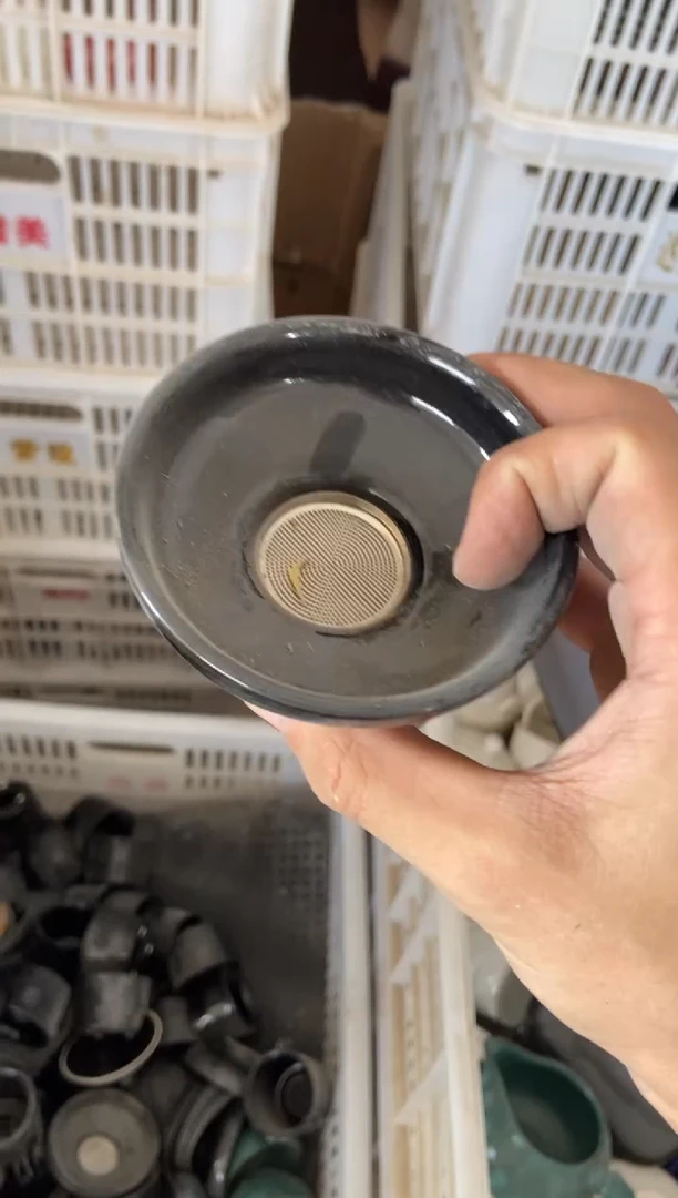 杯无运费险有瑕疵的摄影的产品有使用过的痕迹有点脏介意勿拍