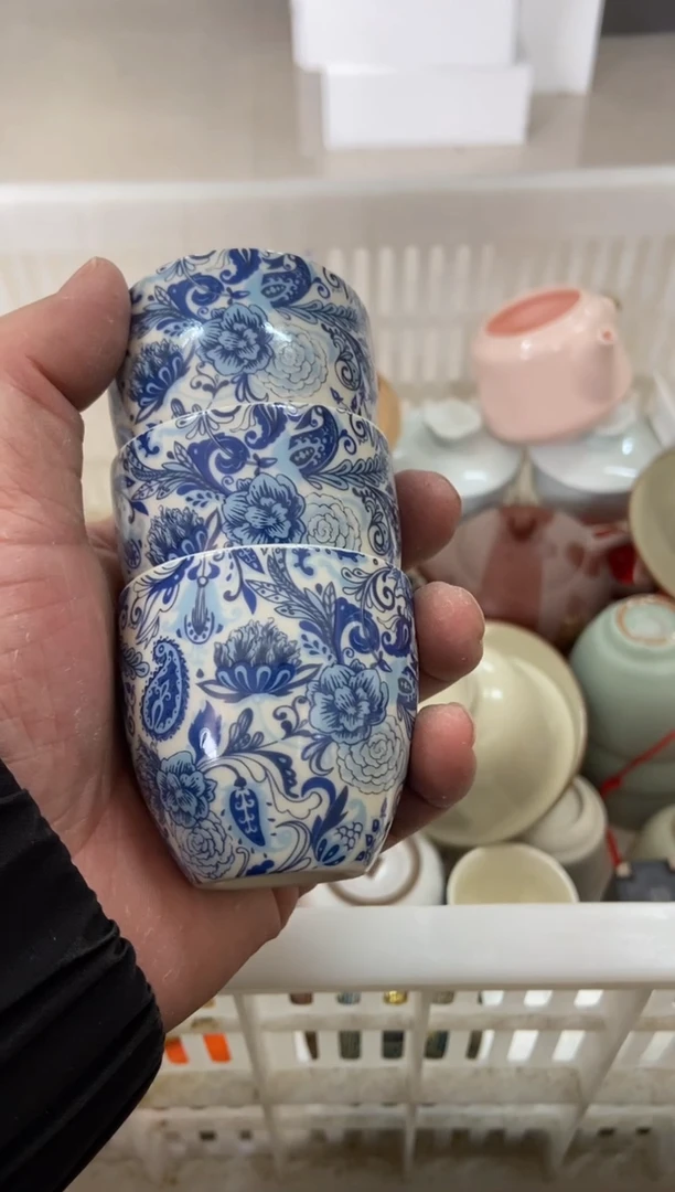 杯子瓷无运费险有瑕疵的摄影的产品有使用过的痕迹有点脏介意勿拍