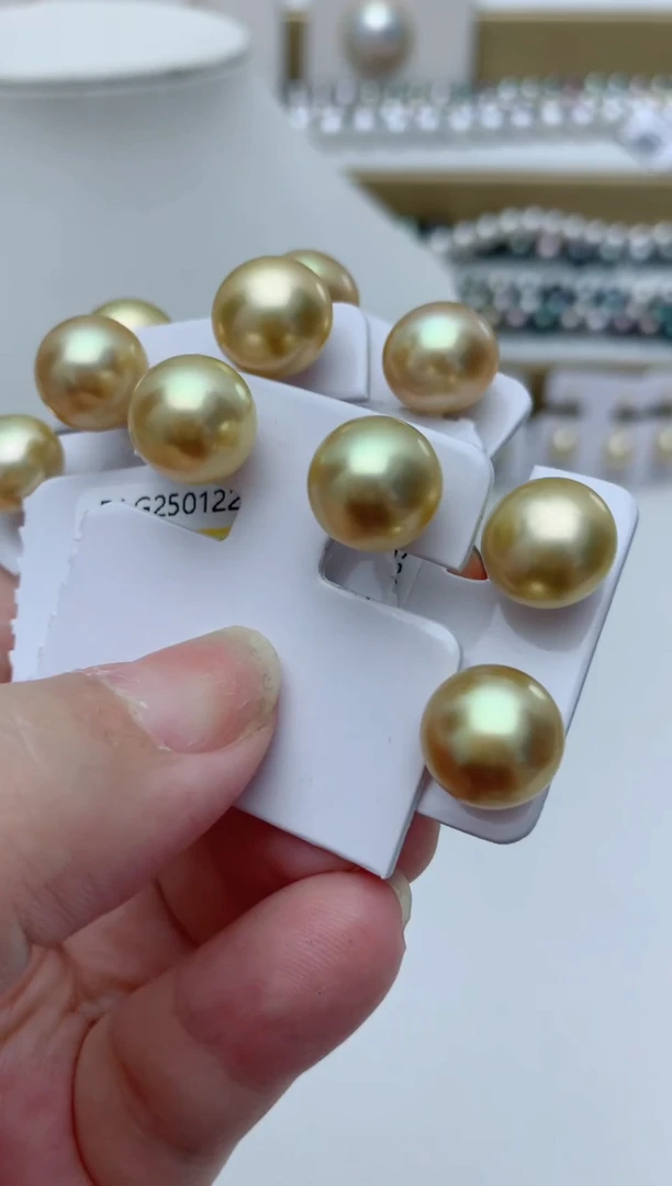 【闪购商品】海水珍珠耳饰18K金镶嵌e15 多样性发其一