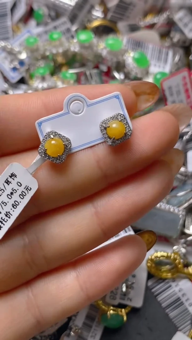 银S925镶嵌戒指翡翠百内无证书