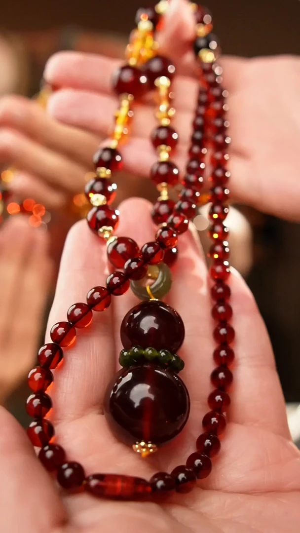 未镶嵌颈饰琥珀血珀项链葫芦款新品福利