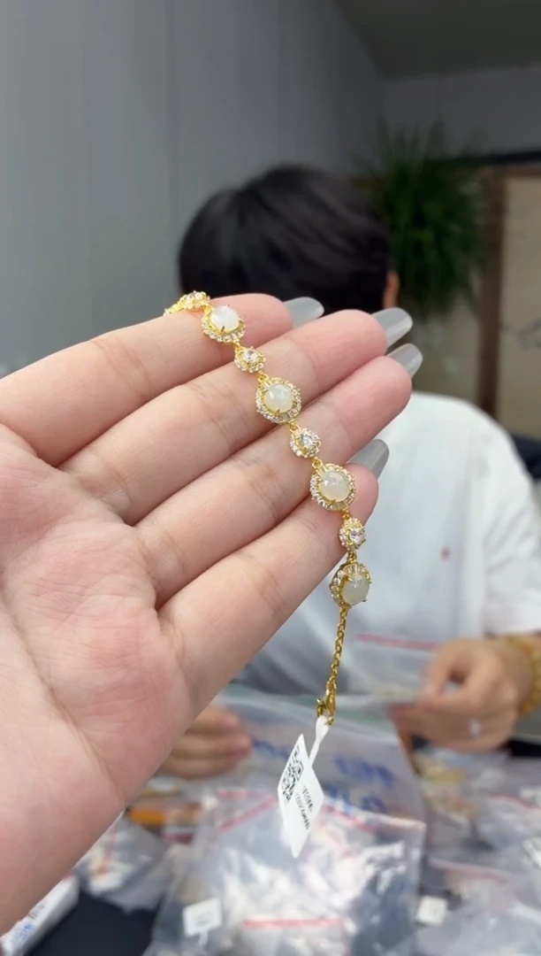 颈饰银S925镶嵌翡翠111111111111