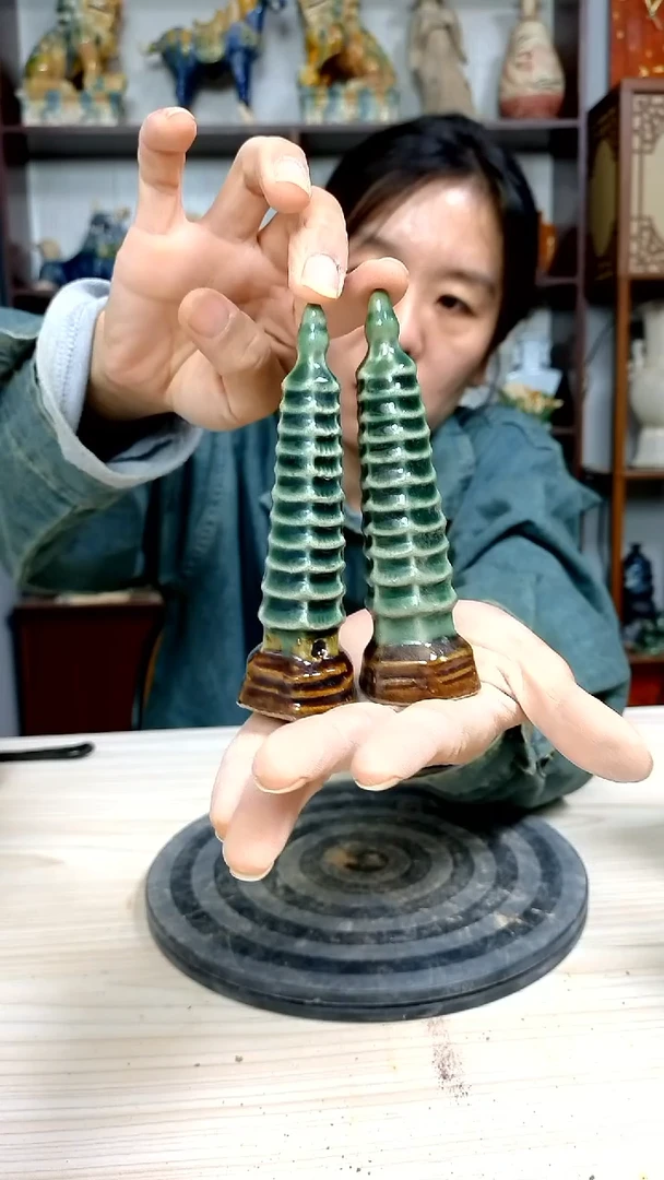经典精美复古风格瓷器