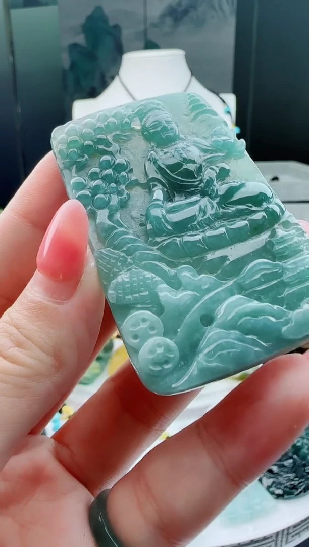 【闪购商品】翡翠颈饰未镶嵌11111111