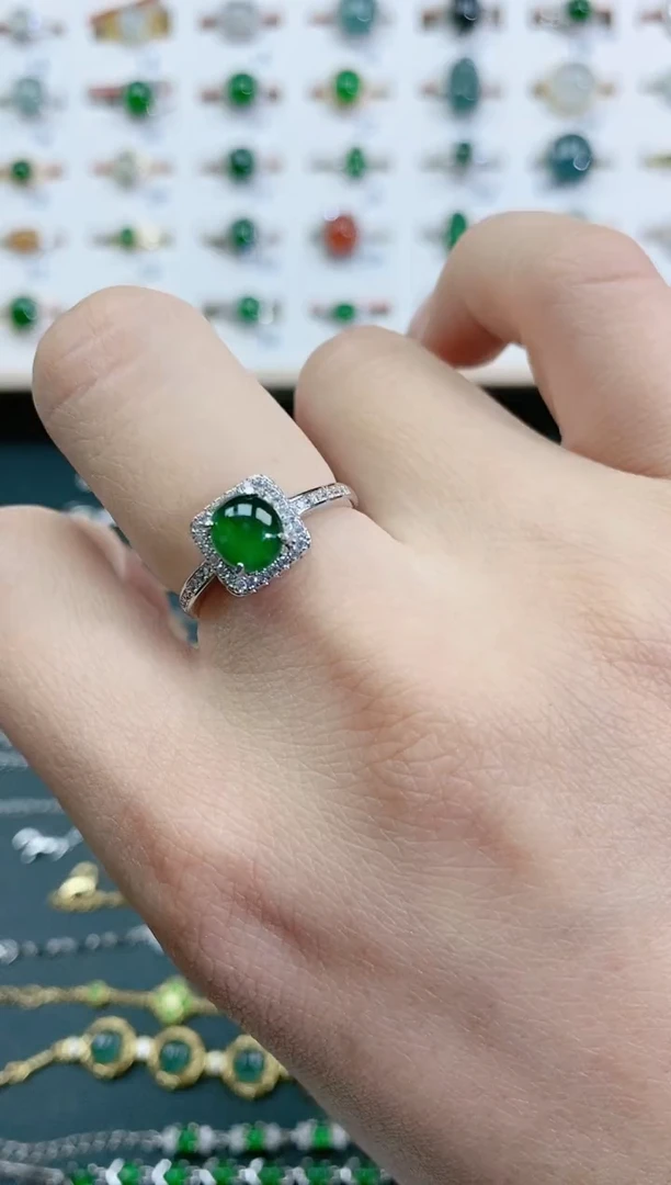 翡翠戒指银S925镶嵌天然翡翠